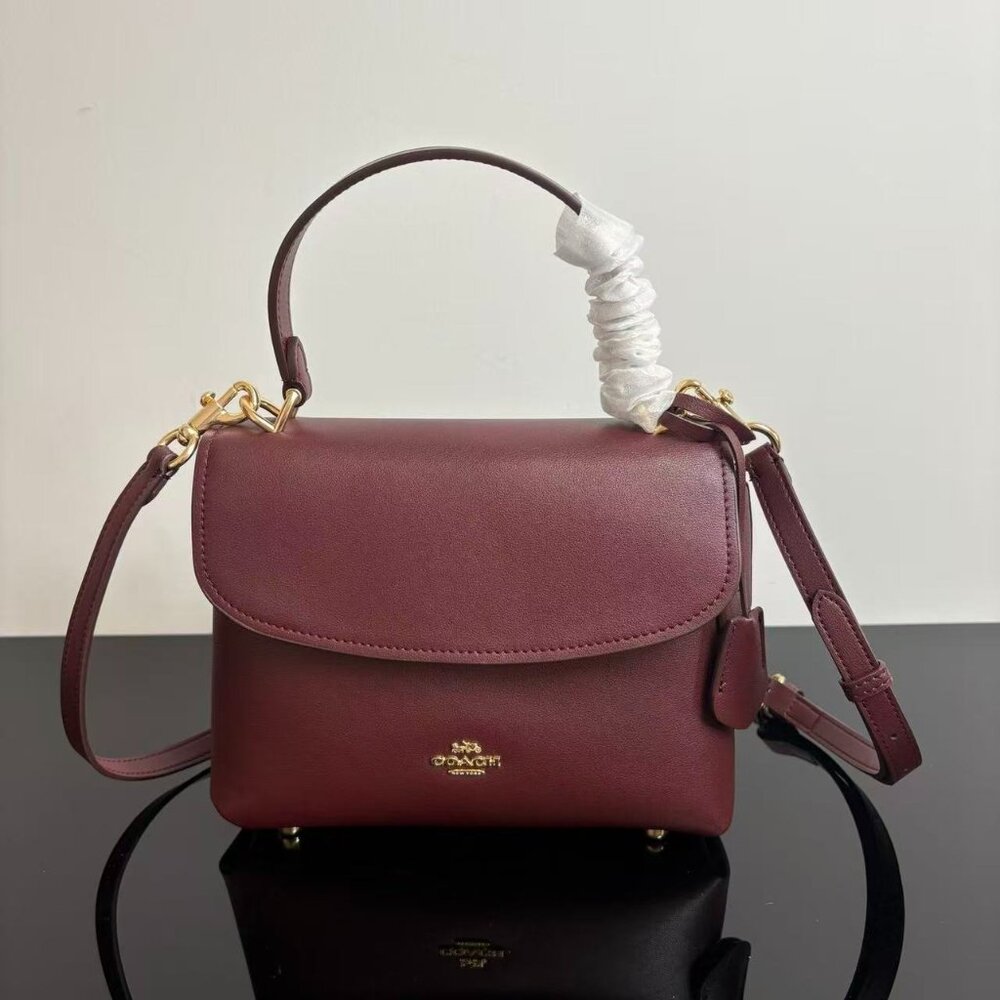 COACH Emory Women's Leather Shoulder Bag, size 22.5*17.5*11 cm